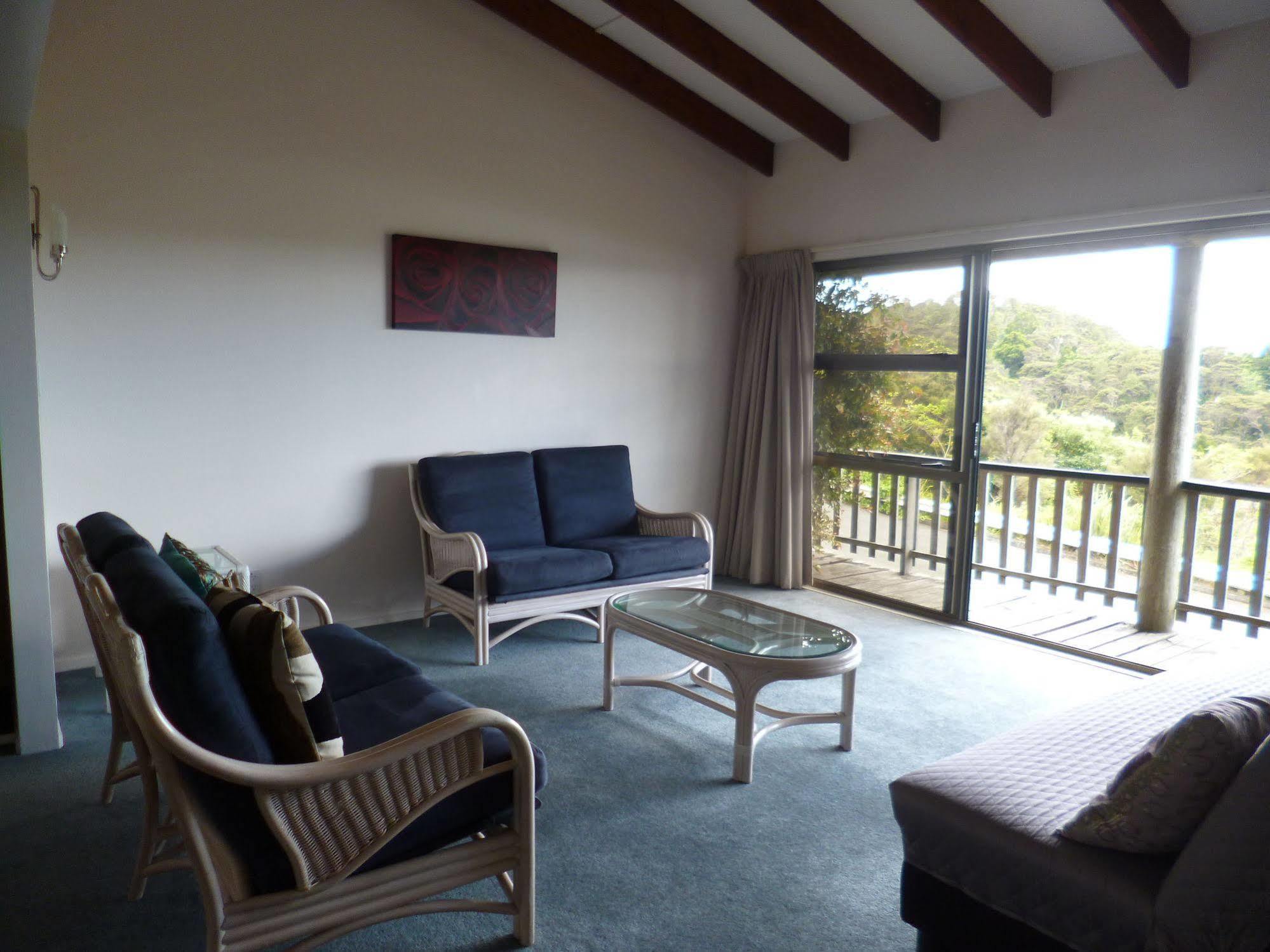Opua Boutique Seaview Motel Luaran gambar