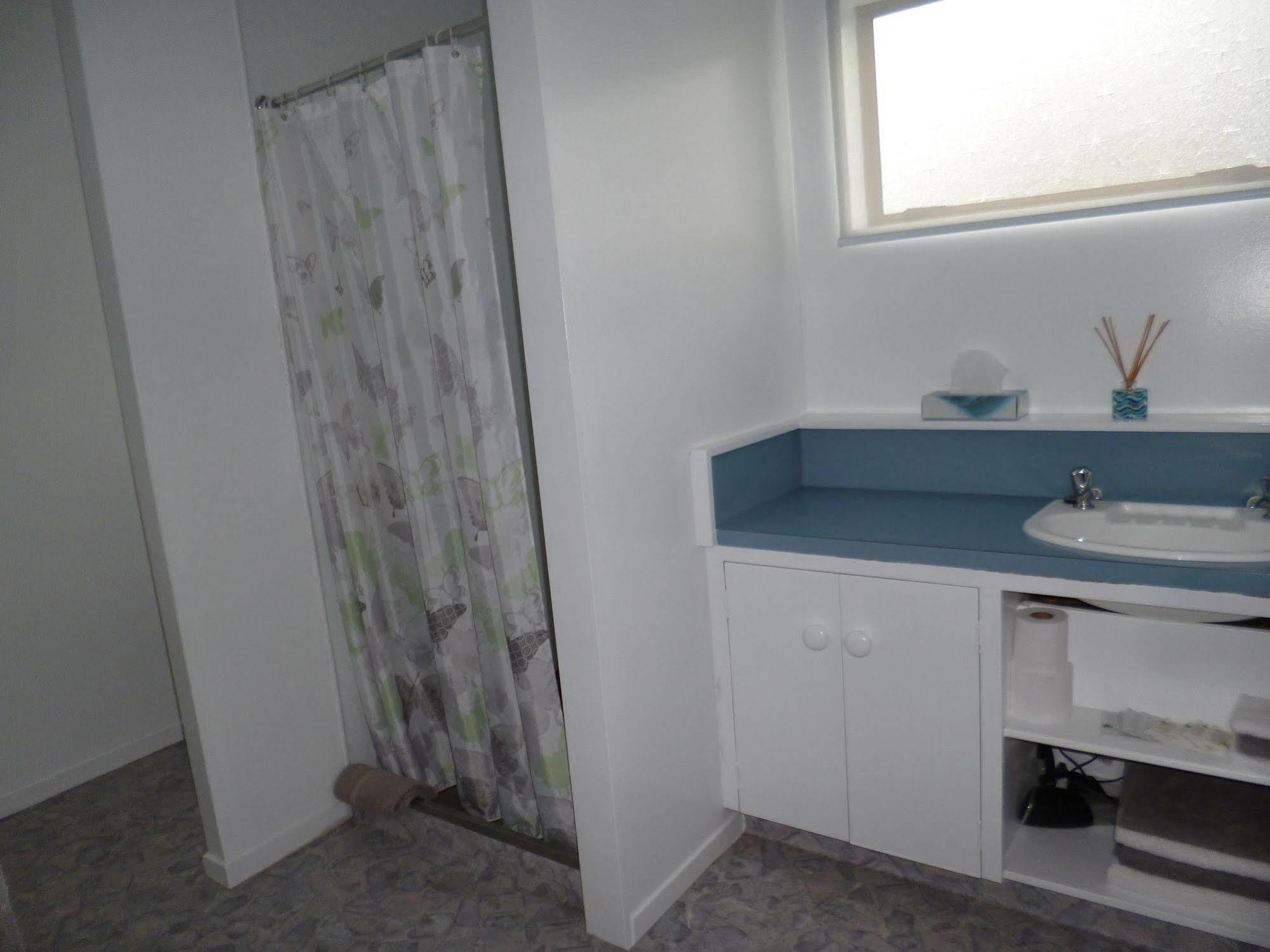 Opua Boutique Seaview Motel Luaran gambar